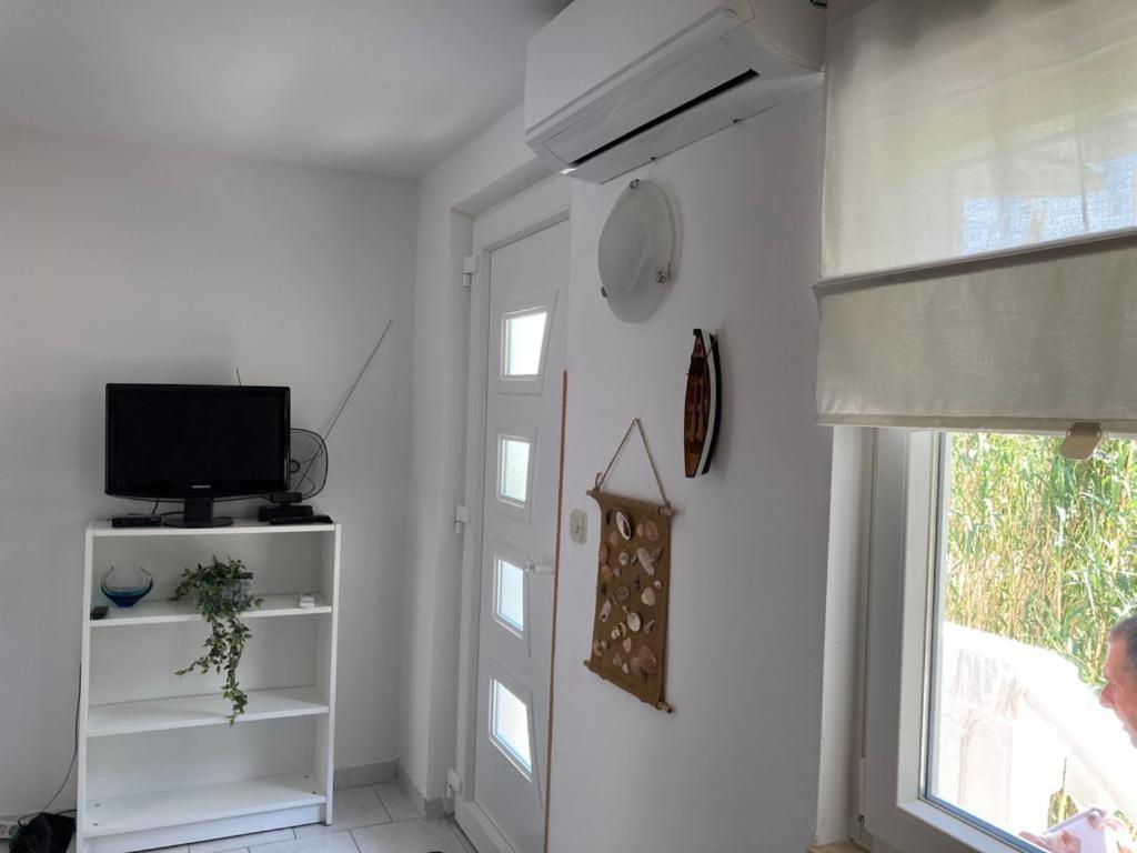 Apartmani Fijan Pag Town Exterior photo